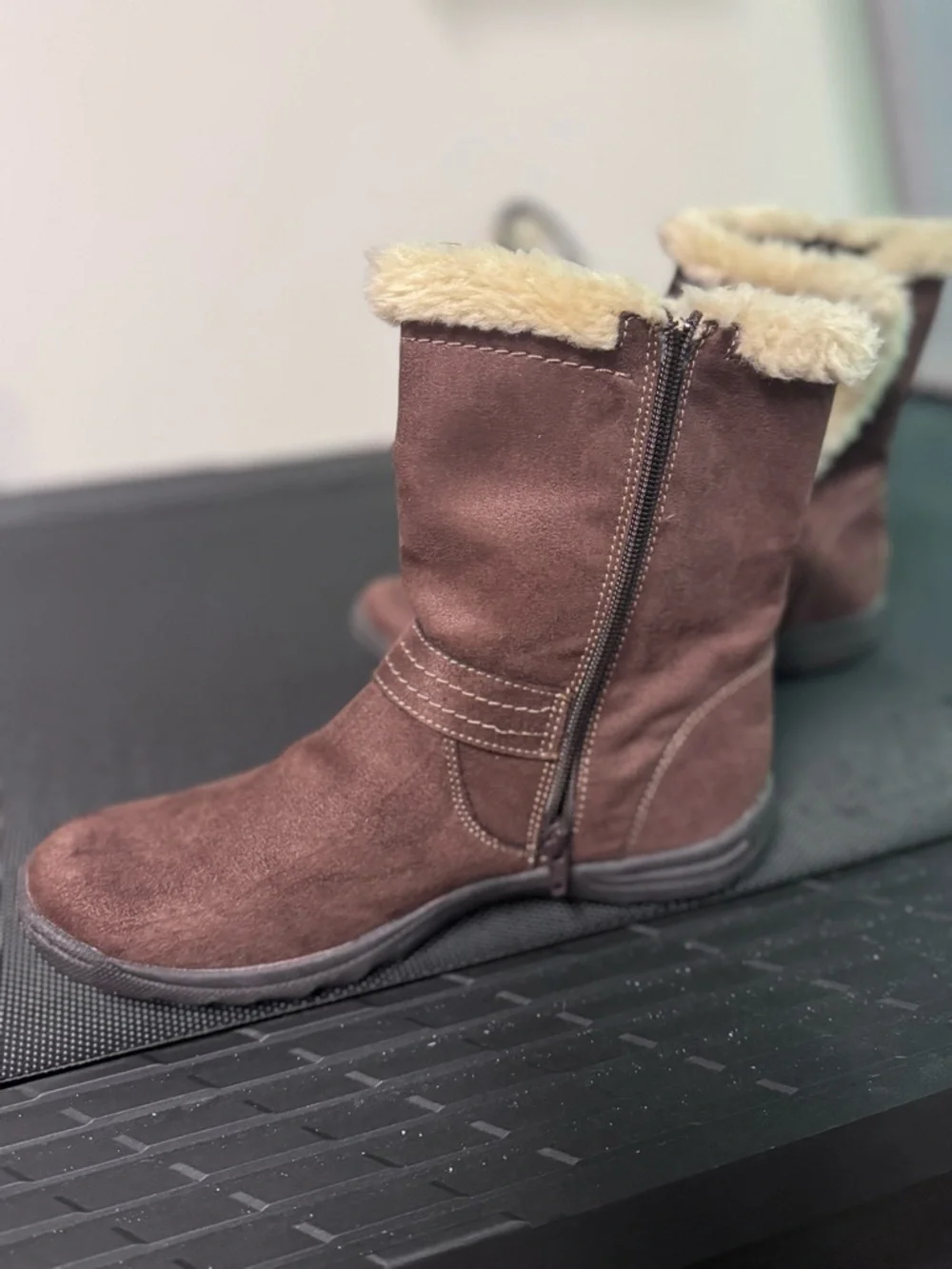 Earth Spirit Faux Suede & Fur Mid-Calf Boho/Moto Winter Boots – Size 10